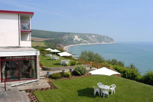 Фотография гостиницы The Pines Hotel