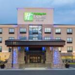 Фотография гостиницы Holiday Inn Express Hotel & Suites Bismarck, an IHG Hotel