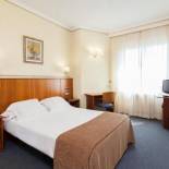 Фотография гостиницы Hotel Ciudad de Compostela