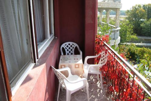 Фотография гостевого дома Apartments by the sea Privlaka, Zadar - 5813