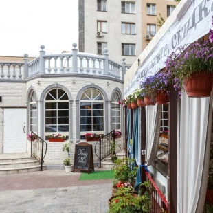 Фотография банкетного зала Elite Летняя веранда для проведения банкета