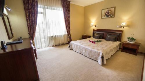 Фотографии гостиницы
Тустань