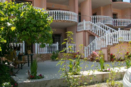 Фотография гостевого дома Карина