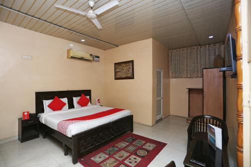 Фотографии гостиницы 
            OYO 7147 Hotel Madhur Regency