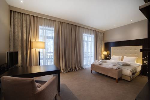 Фотография гостиницы Crowne Plaza Borjomi