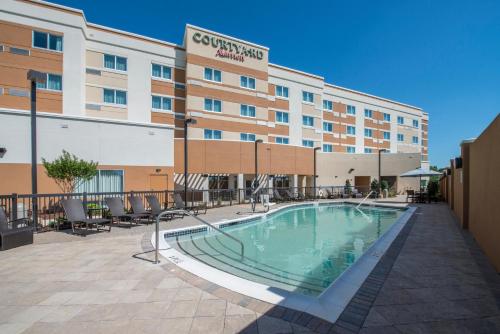 Фотография гостиницы Courtyard by Marriott Columbus