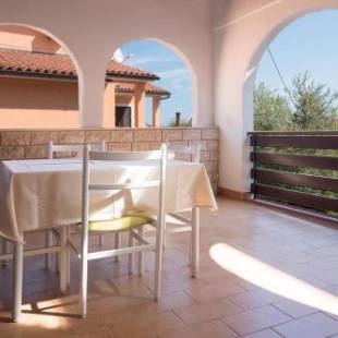 Фотографии гостевого дома
Apartments with a parking space Premantura, Medulin - 2228