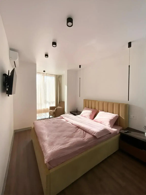 Фотография квартиры Апартаменты с кроватью и панорамными окнами, с 13 по 15 этаж