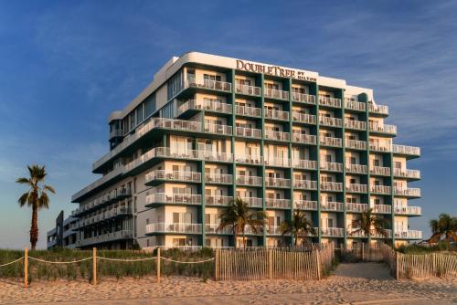 Фотография гостиницы DoubleTree by Hilton Ocean City Oceanfront