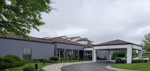 Фотография гостиницы Sonesta Select Kansas City Airport Tiffany Springs