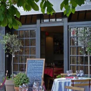 Фотографии гостиницы
Hôtel Courtille de Solutré