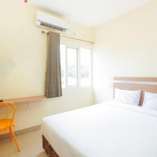 Фотография гостиницы Pratisarawirya Guesthouse by ecommerceloka