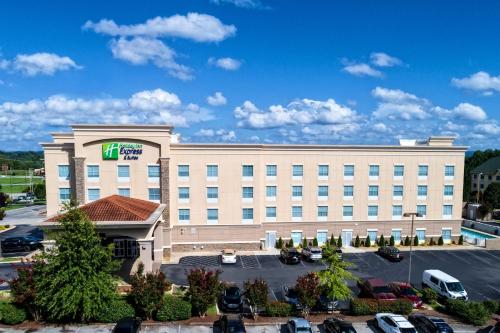 Фотография гостиницы Holiday Inn Express & Suites Cookeville, an IHG Hotel