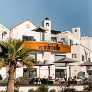 Фотографии мини отеля
Sandcastle Hotel on the Beach