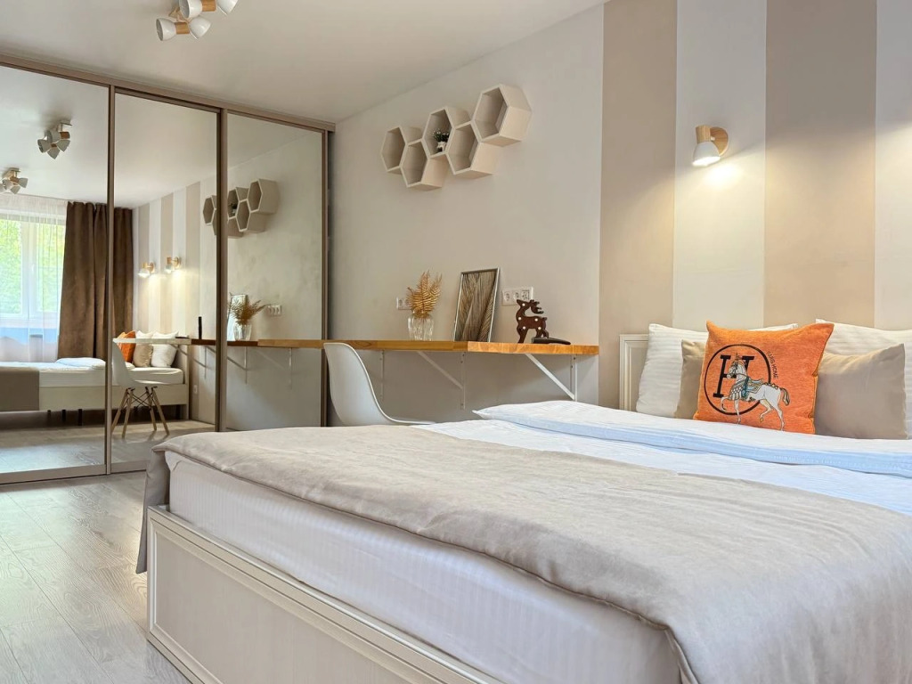 Фотография квартиры Квартира с двумя спальнями у Кремля рядом с колесом обозрения