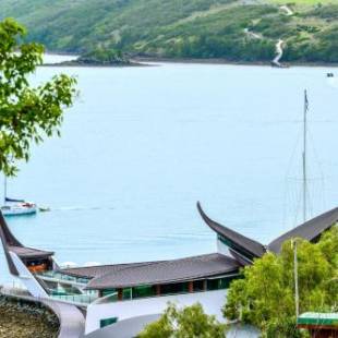 Фотографии гостевого дома
Heliconia 1 Hamilton Island 3 Bedroom Ocean View Spacious Holiday Accommodation