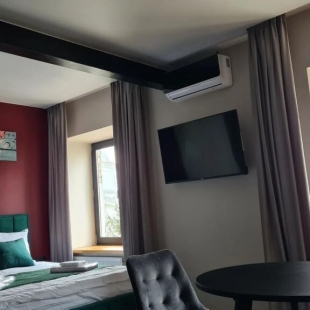 Фотография квартиры Апартаменты № 4 в центре Ярославля с отличным видом из окна.