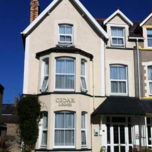 Фотографии мини отеля
Cedar Lodge
