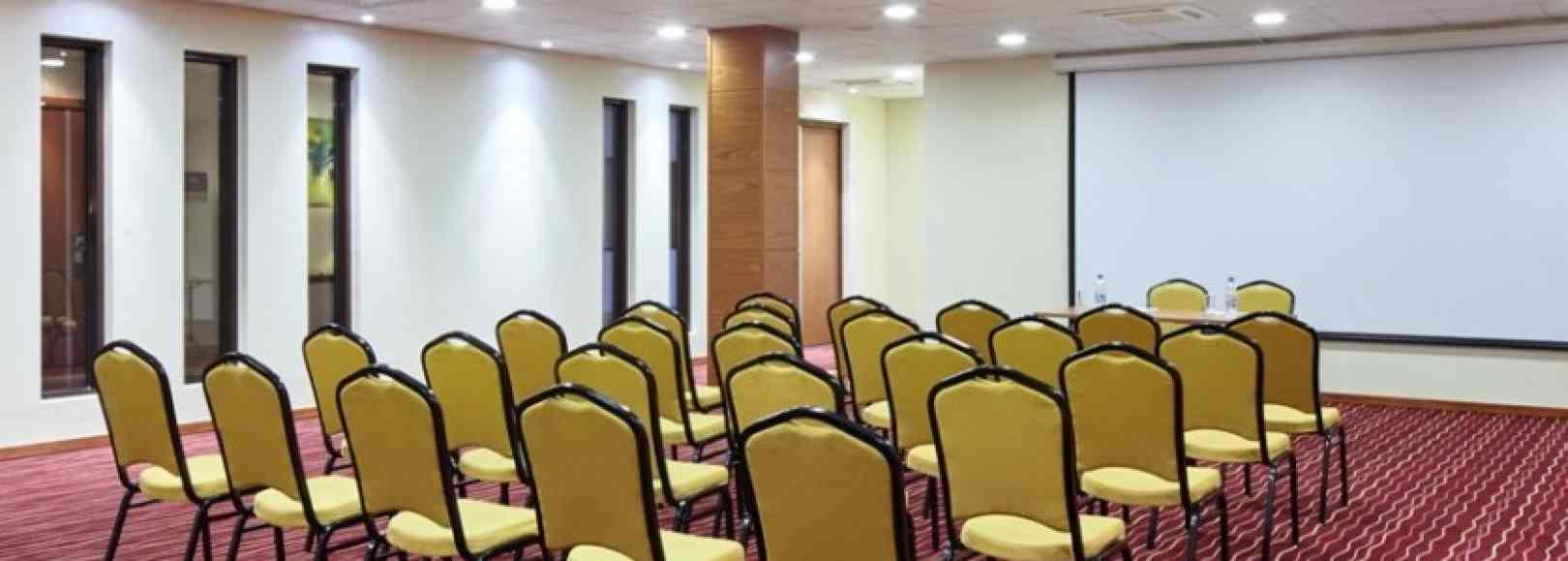 Фотография конференц-зала Сатурн