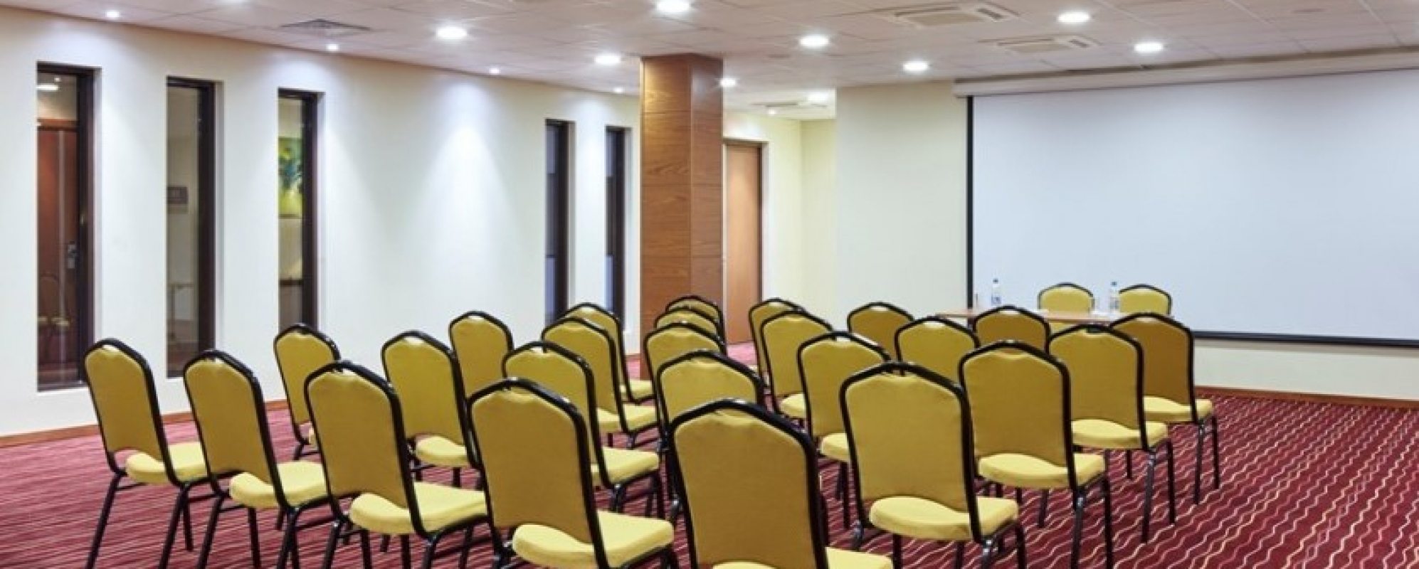 Фотографии конференц-зала Сатурн