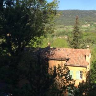 Фотографии гостевого дома
Maison d'Hôtes à Angouire