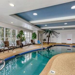 Фотографии гостиницы
Comfort Inn & Suites