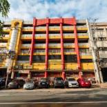 Фотография гостиницы RedDoorz at Timog Avenue Quezon City - Vaccinated Staff