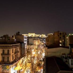 Фотографии гостиницы
Cecil Hotel