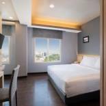 Фотография гостиницы BATIQA Hotel Darmo - Surabaya