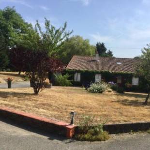 Фотографии мини отеля
Chambre d’hôtes à Vallet