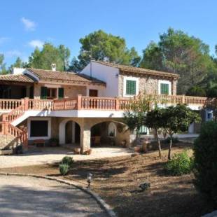 Фотографии гостевого дома
Spacious Mansion in Alaro Balearic Islands, with swimming pool
