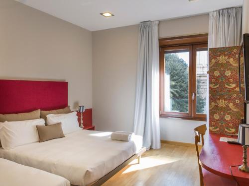 Фотография гостиницы Monti First