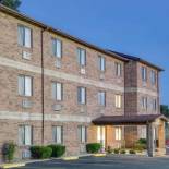 Фотография мотеля Super 8 by Wyndham Kennett