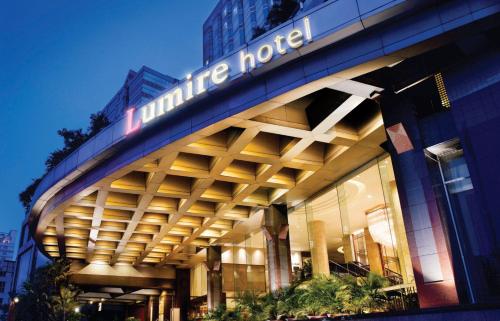 Фотография гостиницы Lumire Hotel & Convention Centre
