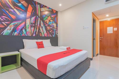 Фотография гостевого дома RedDoorz @ Rajawali KM 5