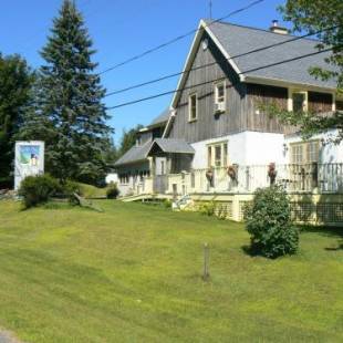 Фотографии мини отеля
Auberge de la Tour et Spa