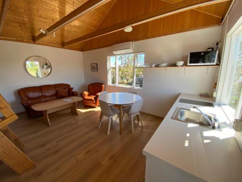 Фотографии гостевого дома
Ábót - Riverside Cottage