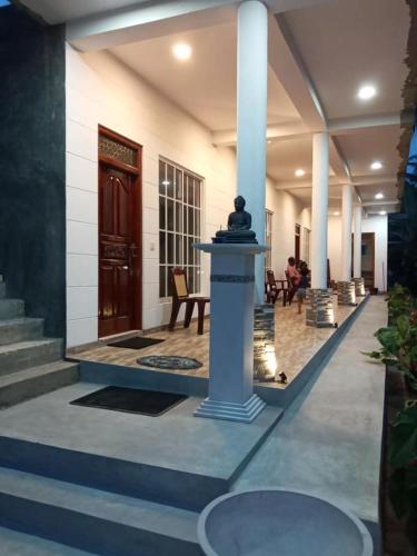 Фотография гостиницы Inn Sea Horizon Ahungalla