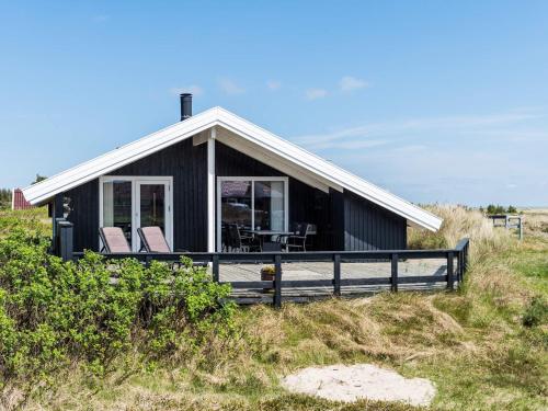 Фотография гостевого дома Holiday home Hvide Sande LXXVIII