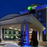 Фотография гостиницы Holiday Inn Express Hotel & Suites Erie-Summit Township, an IHG Hotel