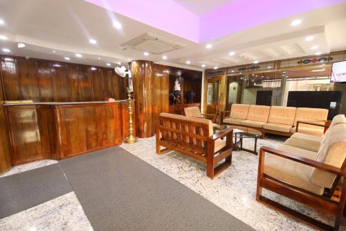 Фотография гостиницы Sri Gnana Vedha Beach Residency