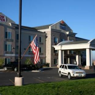 Фотографии гостиницы 
            Holiday Inn Express Hotel & Suites Evanston, an IHG Hotel