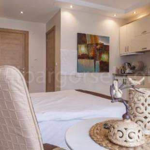 Фотографии апарт отеля
Kavalalı Suites