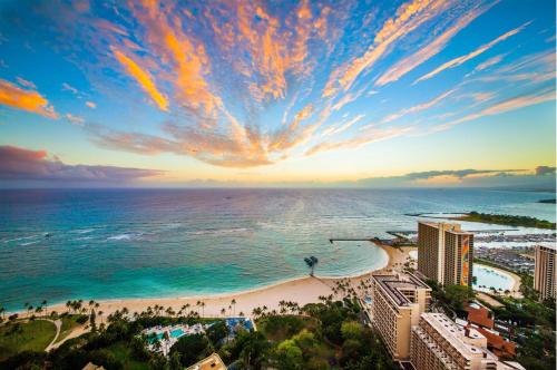Фотография гостиницы Hilton Grand Vacations Club Grand Waikikian Honolulu