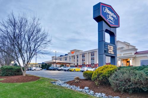 Фотография гостиницы Hampton Inn Hendersonville