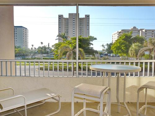 Фотография гостевого дома Beach Club 216