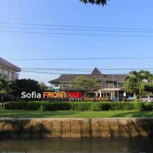 Фотографии гостиницы 
            Hotel Sofia Juanda Surabaya