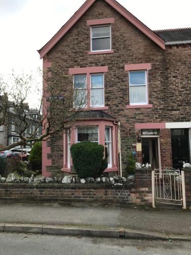 Фотография мини отеля Winchester House