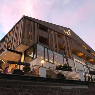 Фотографии гостиницы 
            Hotel Chalet S - Dolomites Design - adults friendly