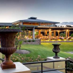 Фотографии гостиницы
Harrigan's Irish Pub & Accommodation